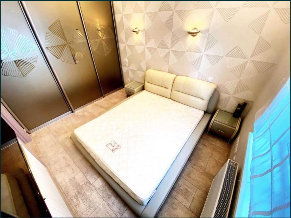 2-Bedroom Most City Center Area Apartment Dnipro Exterior foto